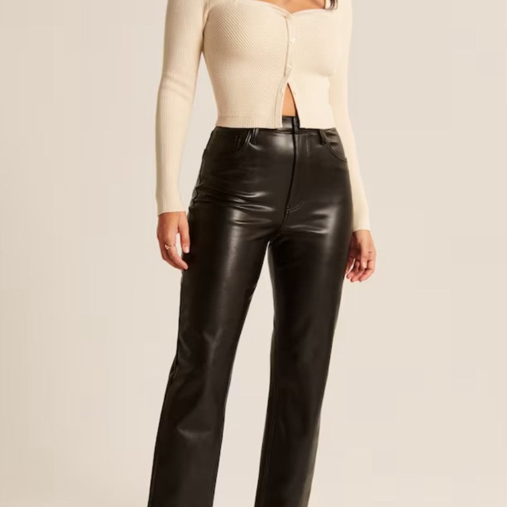 Abercrombie Curve Love Vegan Leather Ankle Straight Pants, Size 31